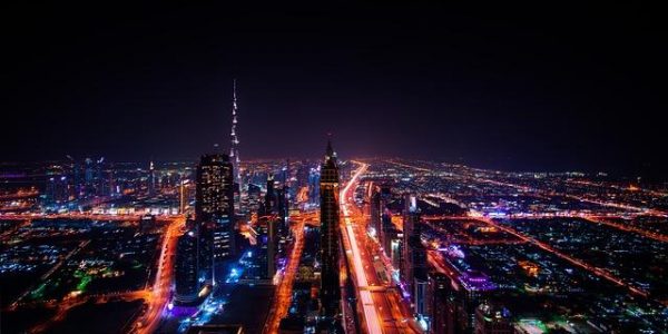 Dubai middle east social media banking finance disruption
