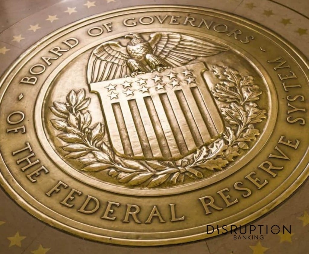 Fed relaxes Volcker rule for community banks